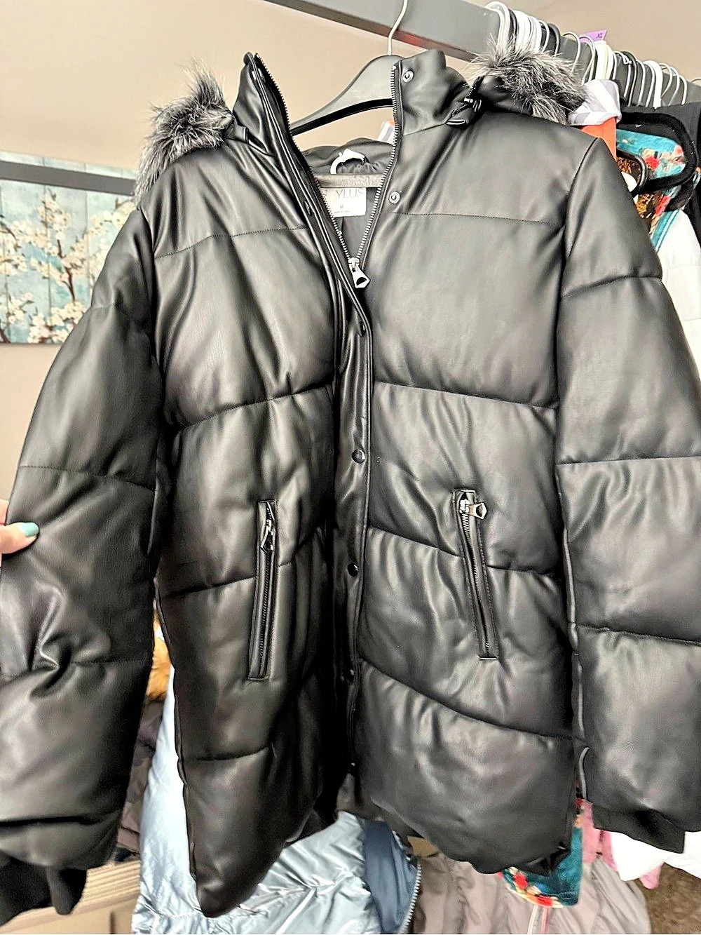 Tylus Faux Fur Hood Puffer in Black Medium NWT